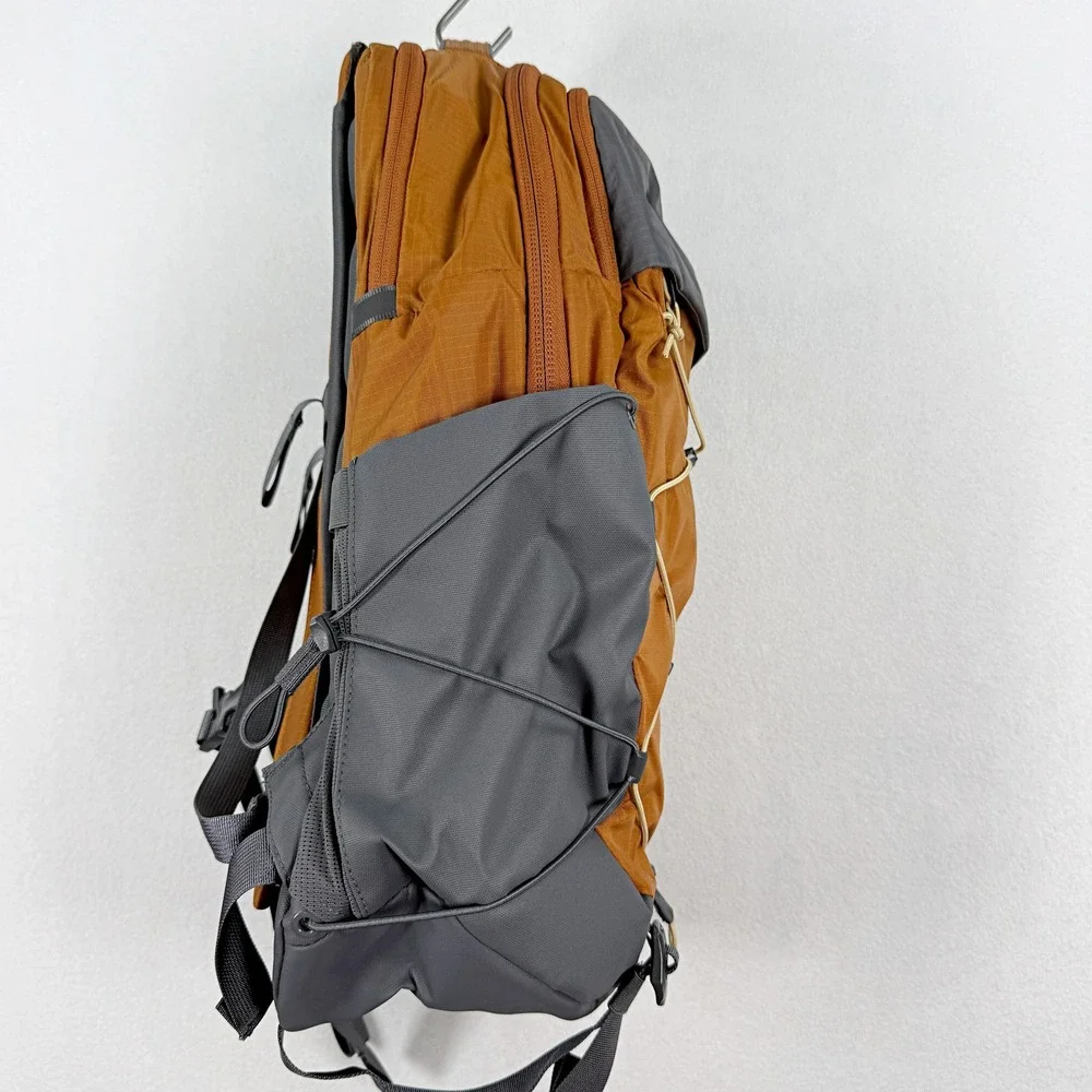 The North Face Borealis Backpack / Burnt Umber 28L - NEW